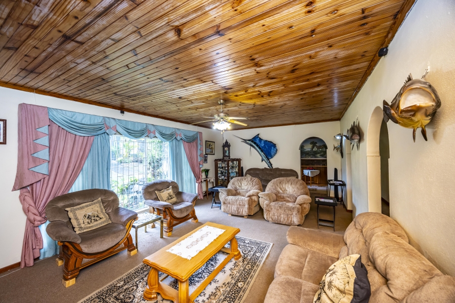 4 Bedroom Property for Sale in Headlands Eastern Cape